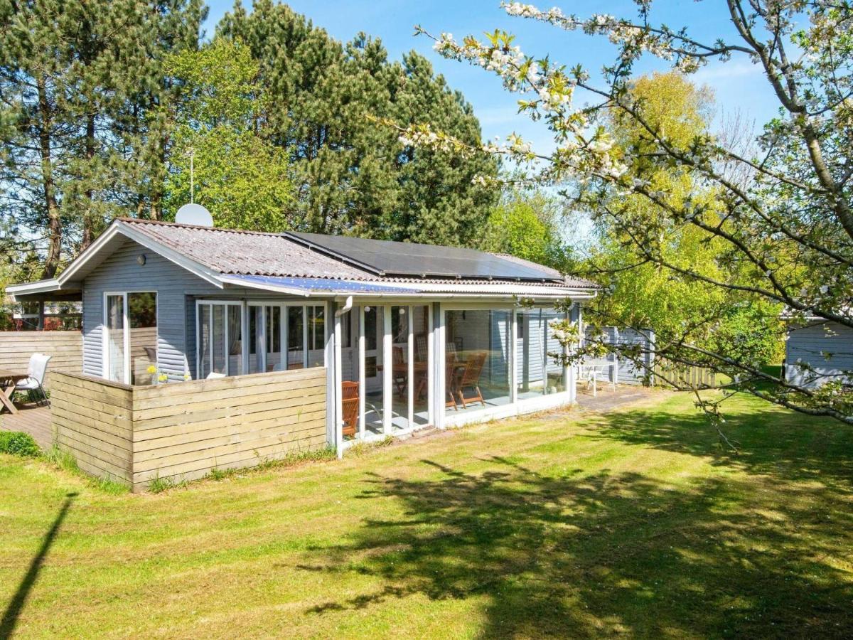 5 Person Holiday Home In Odder Extérieur photo